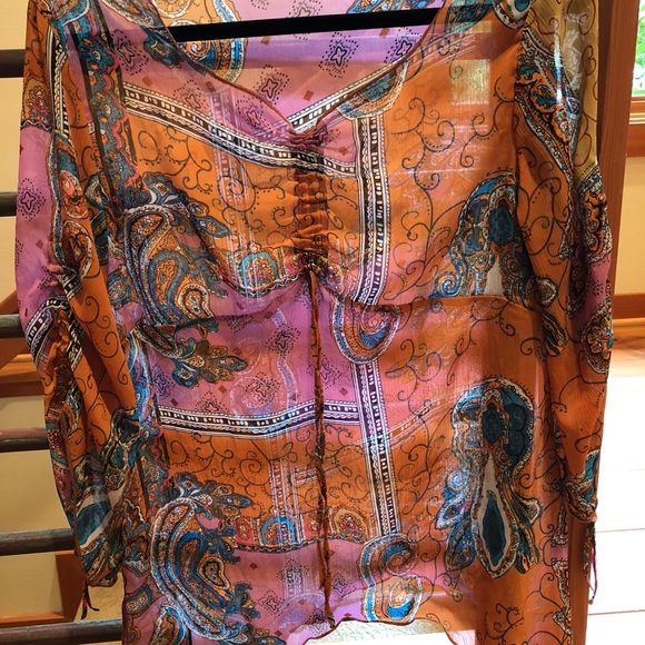 Sheer Tunic - Picture 2 of 5